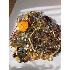 Jewelry 4lb Lot.  Costume, wearable & junk craft lot